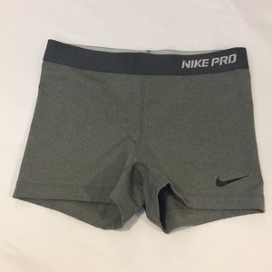Nike pro Fitted